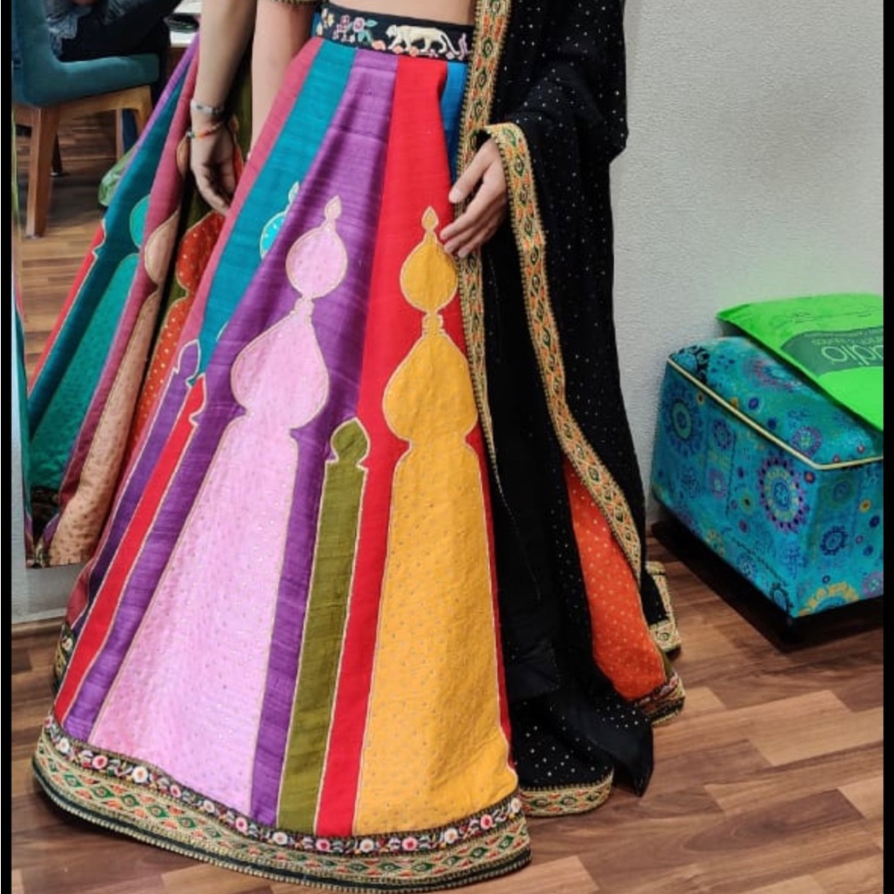 Colorful lehenga designer outfit - Picture 3 of 3